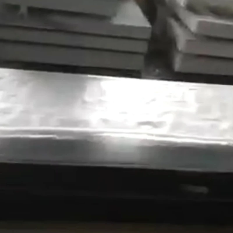 Quatuor meter Granite Platform est packaged et amet